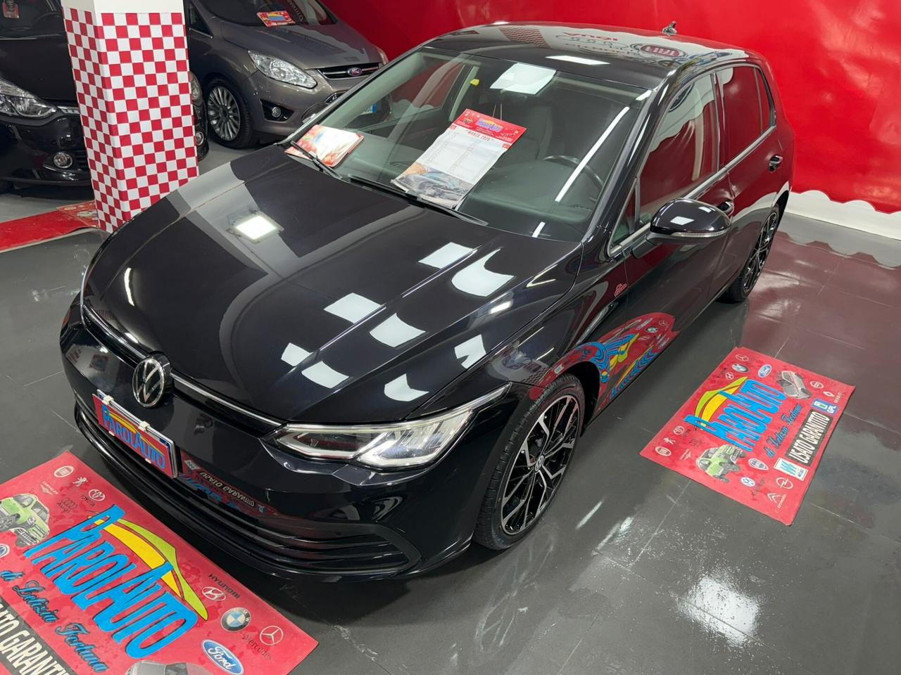 Volkswagen Golf 8 DSG 2.0 150cv BlueMotion - 2020