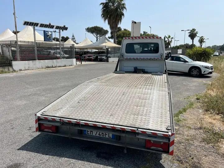 Iveco Daily 2.3 M.JET CARROATTREZZI