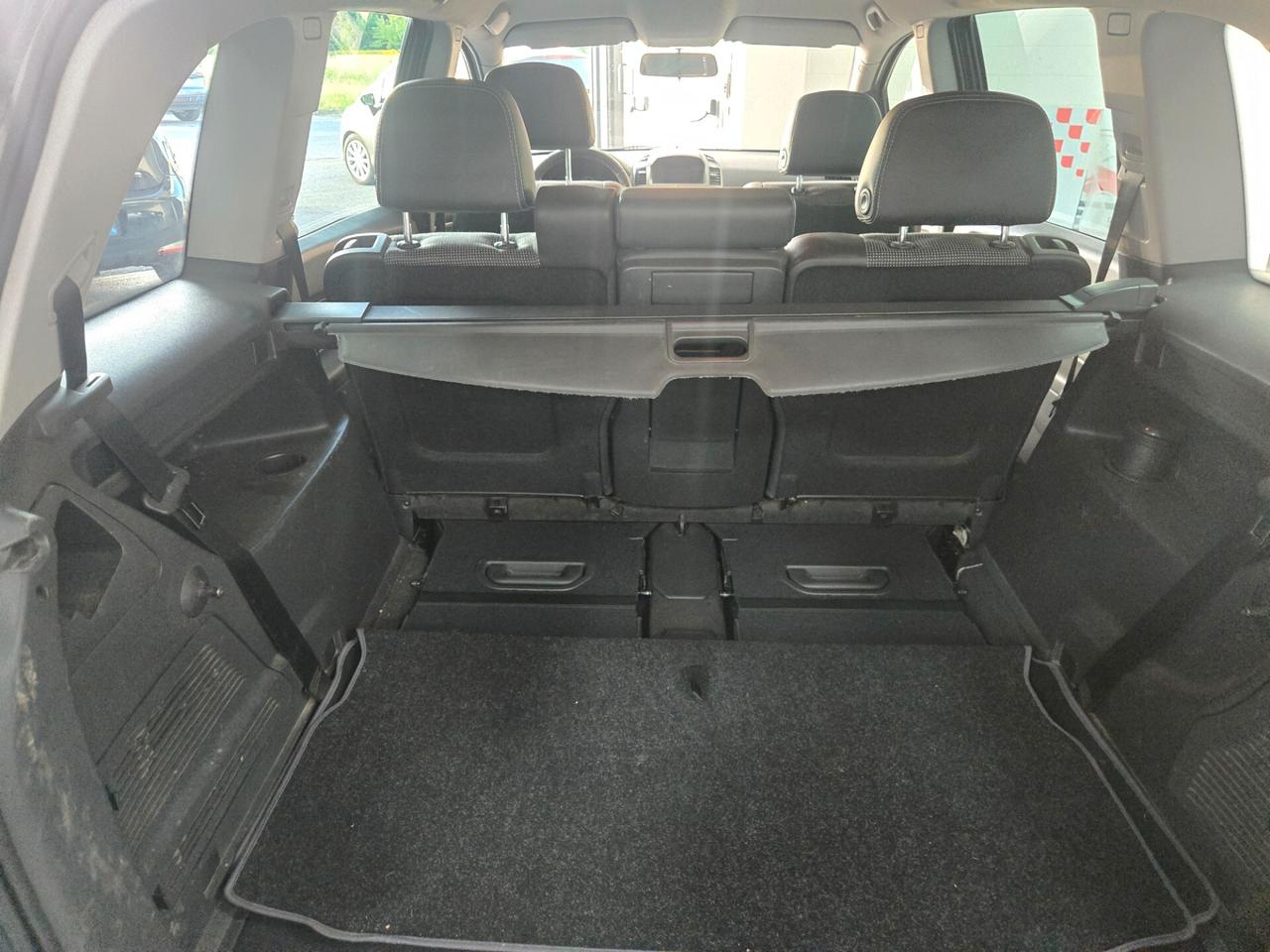 Opel Zafira 1.8 16V VVT Cosmo
