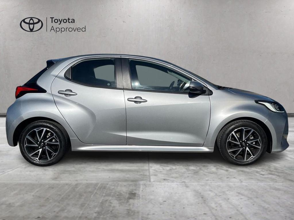 Toyota Yaris 1.5 hybrid Trend