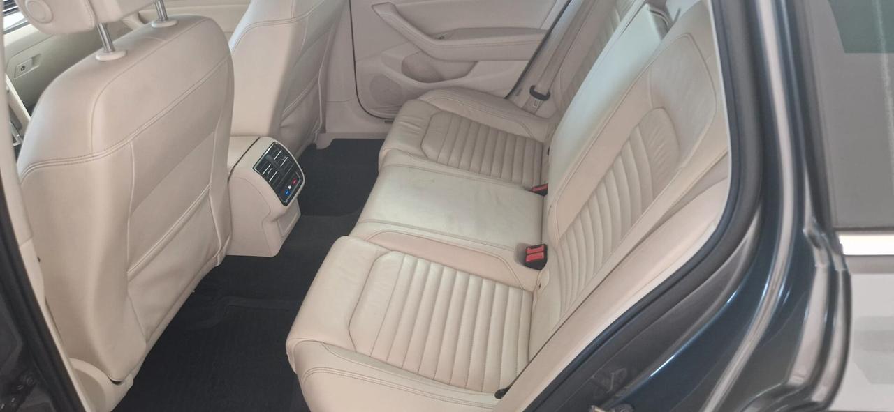 Volkswagen Passat Alltrack 2.0 TDI 190 CV 4MOTION DSG BMT