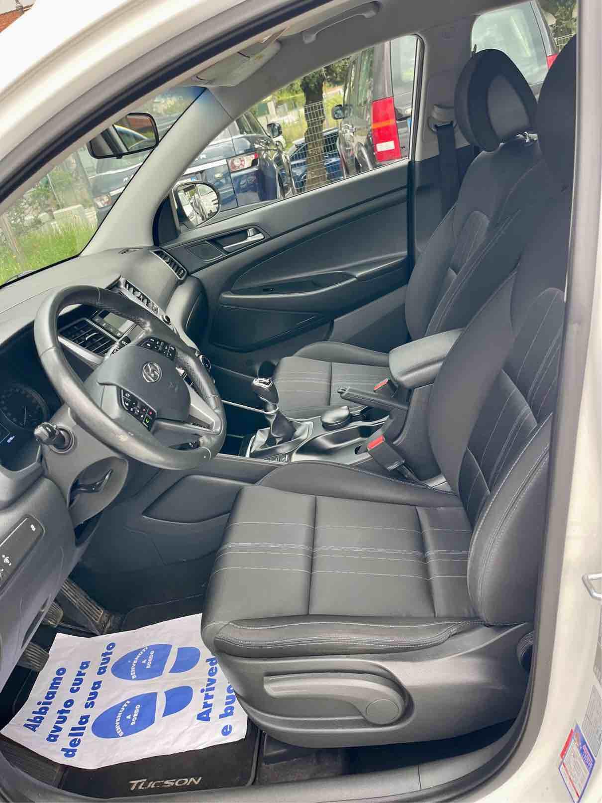 HYUNDAI TUCSON - SOLO 69 000 KM - UNICO PROPRIETARIO