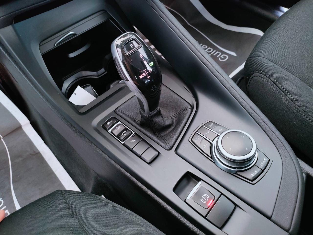 BMW X1 F48 2019 - X1 sdrive18d Advantage