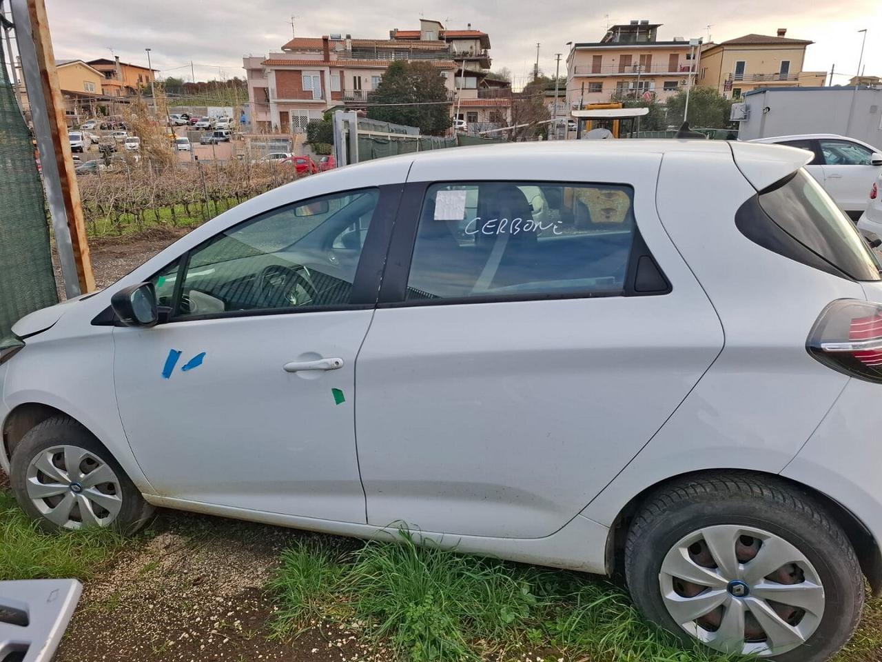 RENAULT ZOE 2021 SENZA BATTERIA POSTERIORE