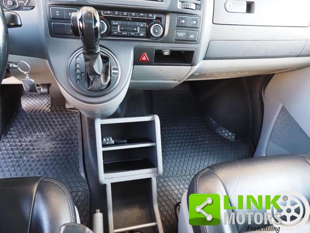 VOLKSWAGEN Caravelle T5 AUTOMATICO 4 MOTION 2.0 TDI PASSO LUNGO