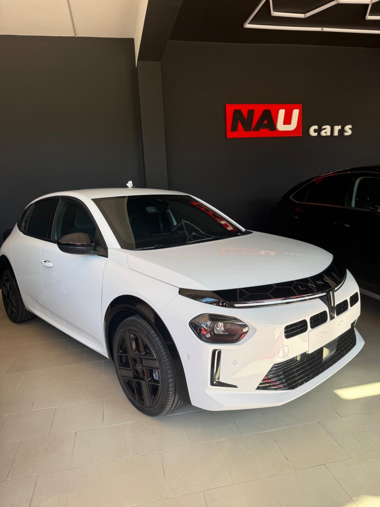 Lancia Ypsilon Hybrid e-DCT km 0