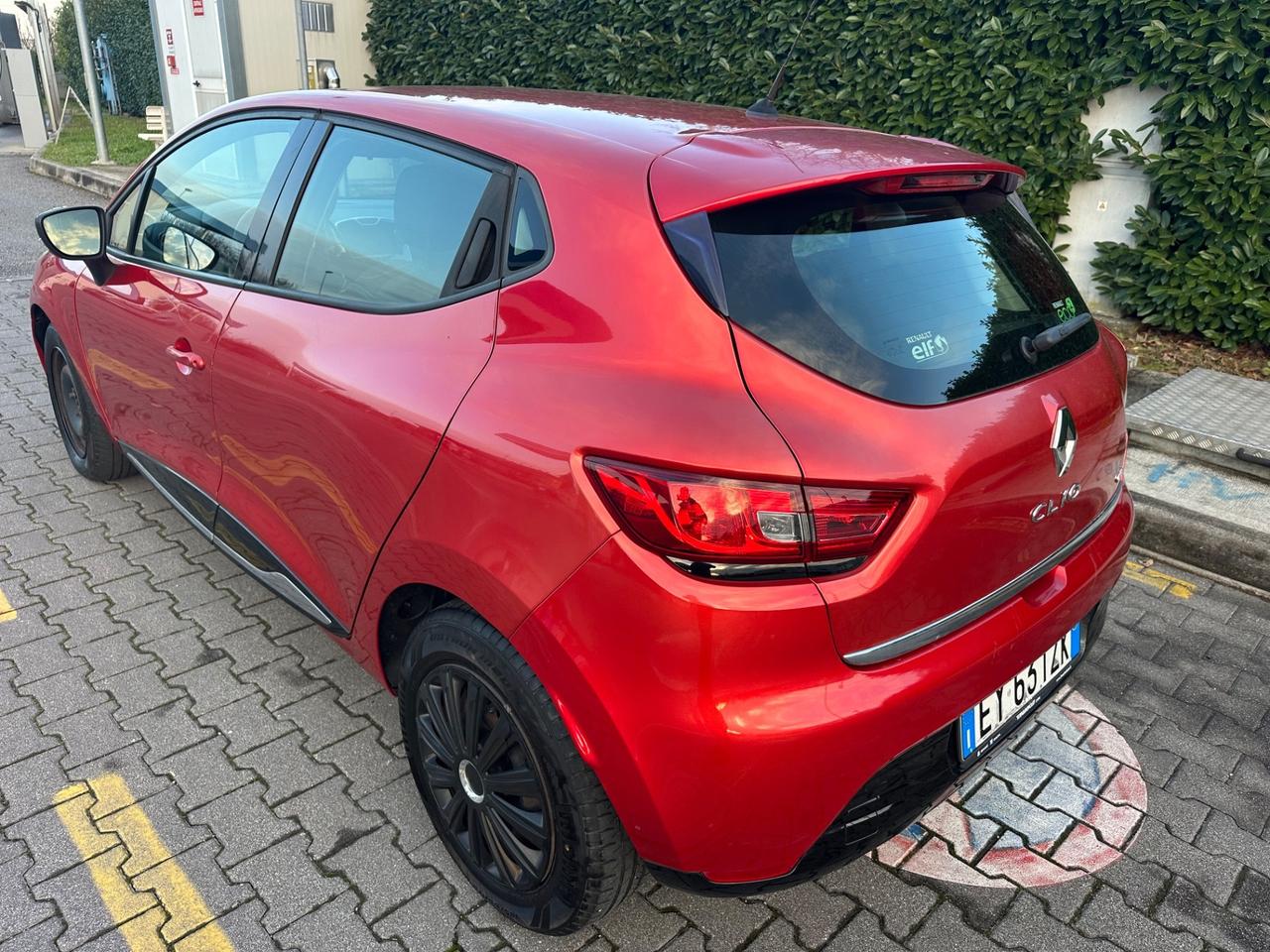 Renault Clio diesel 1.5 NEOPATENTATI 2015
