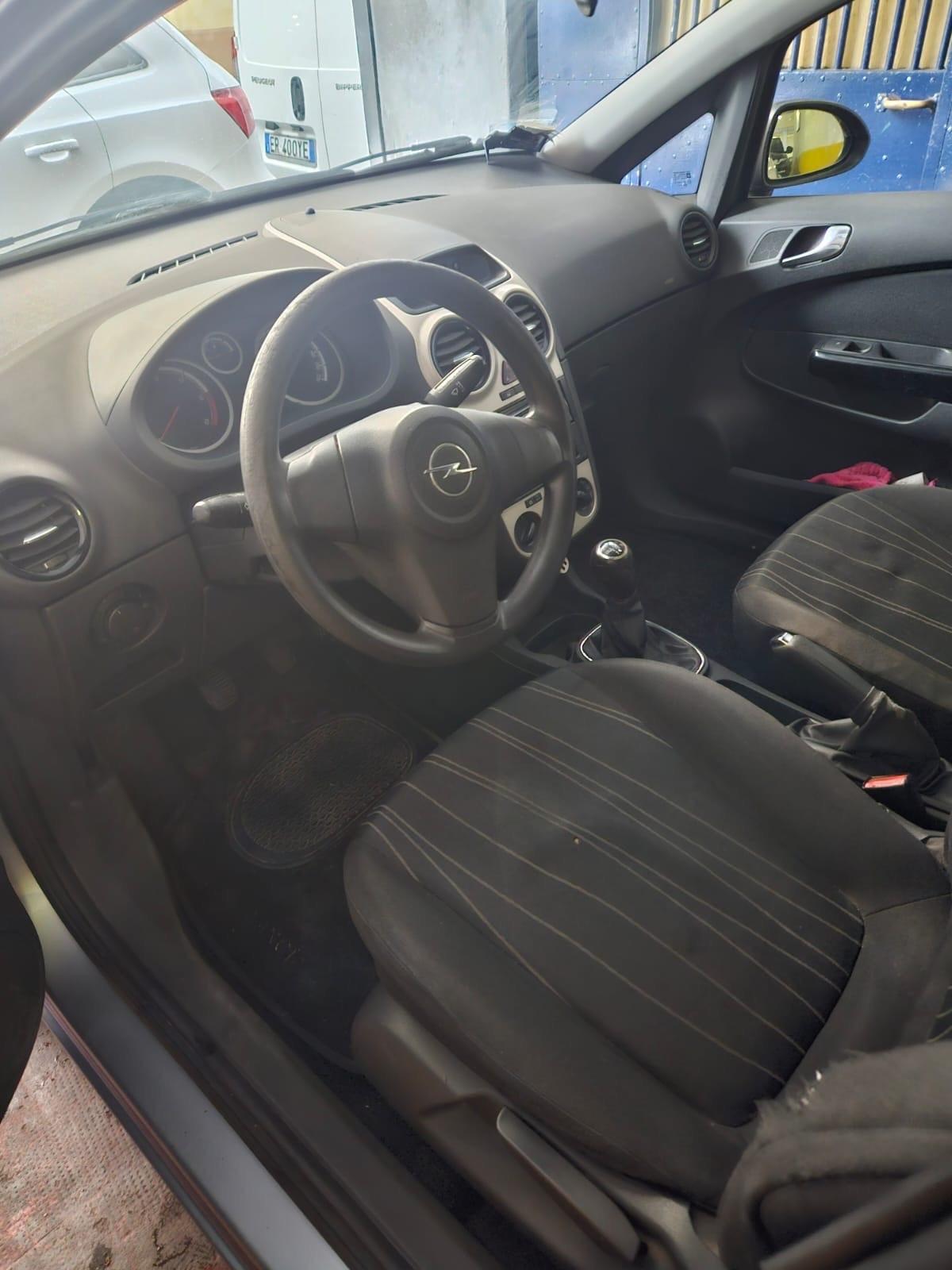 Opel Corsa 1.3 CDTI 75CV ecoFLEX 5 porte Cosmo