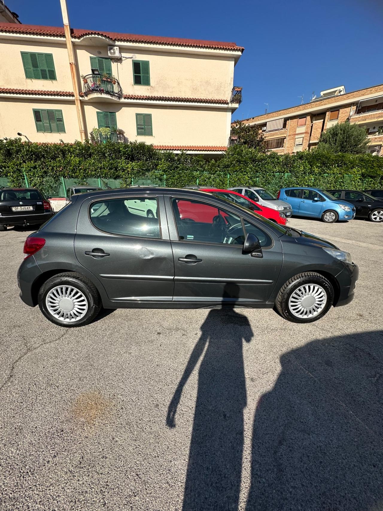 Peugeot 207 Plus 1.4 8V 75CV 5p. ECO GPL
