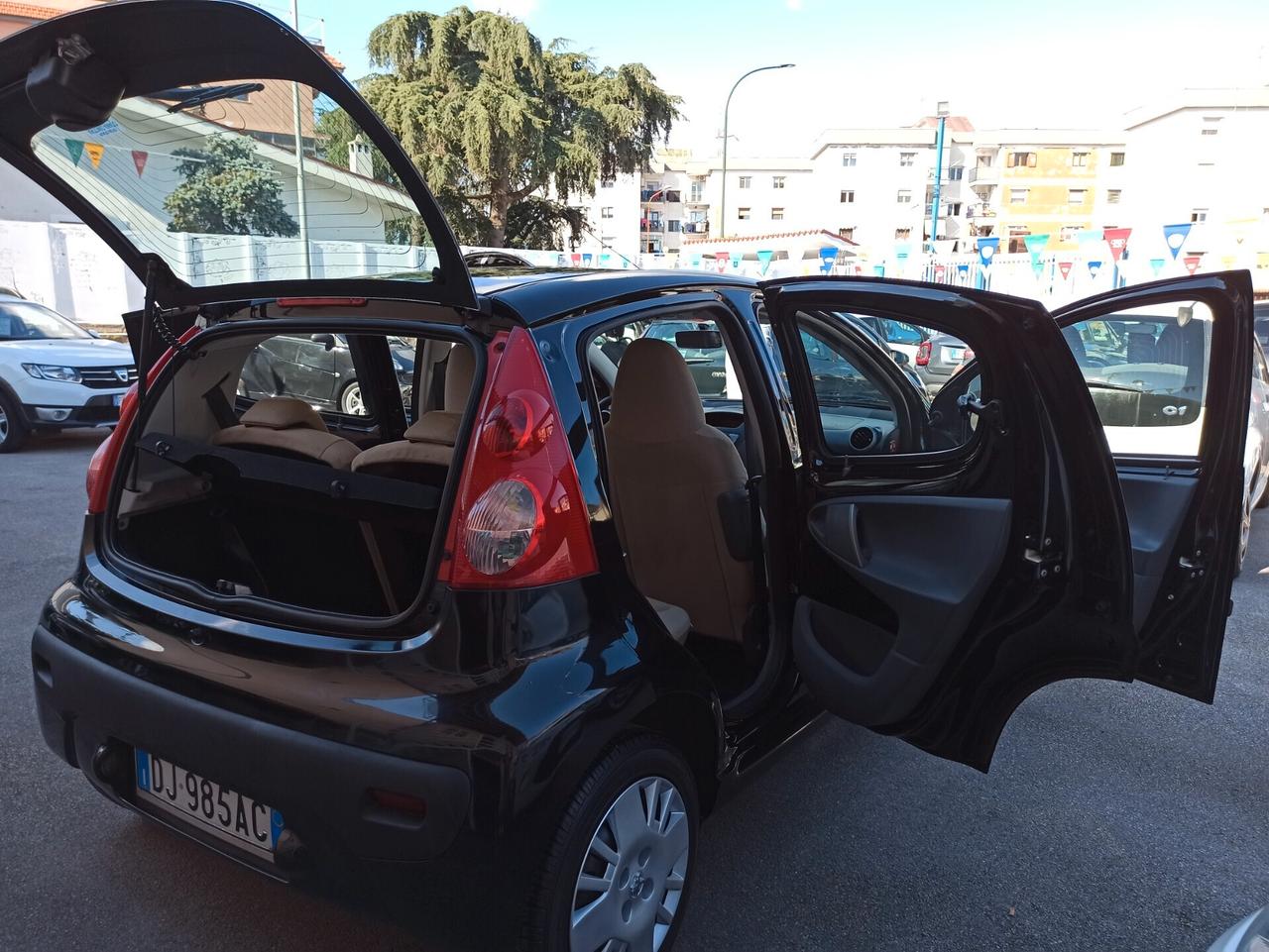 Peugeot 107 1.0 68 CV 5p. Sweet Years