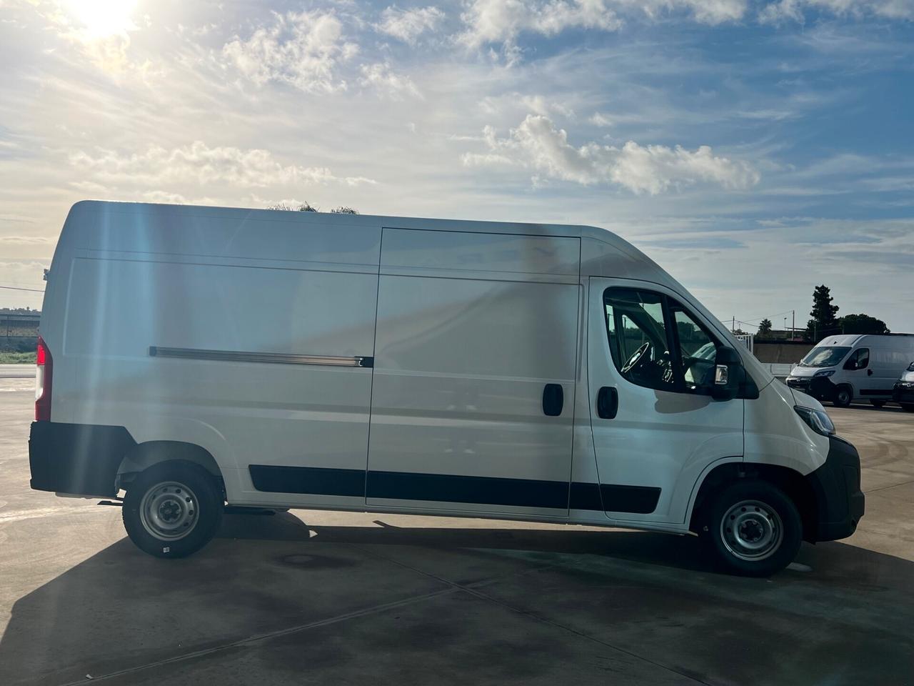 Peugeot Boxer 35 2.2 BlueHDi 140 S&S PLM-TM Furgone - T-Stock 2025