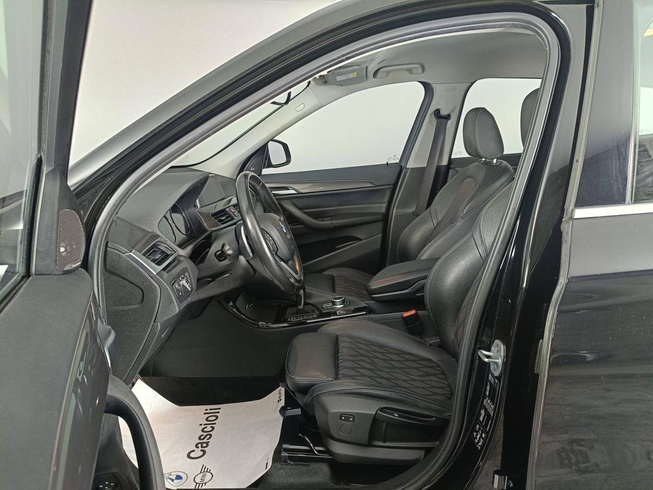 BMW X1 F48 - X1 xdrive20d xLine auto