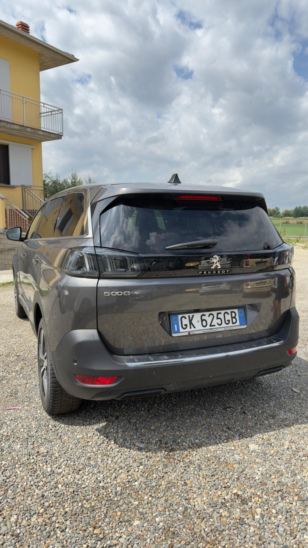 Peugeot 5008 BlueHDi 130 S&S EAT8 Allure Pack