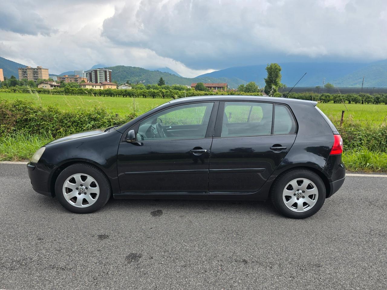 VOLKSWAGEN GOLF 1.6 GPL "OK PER NEOPATENTATI"