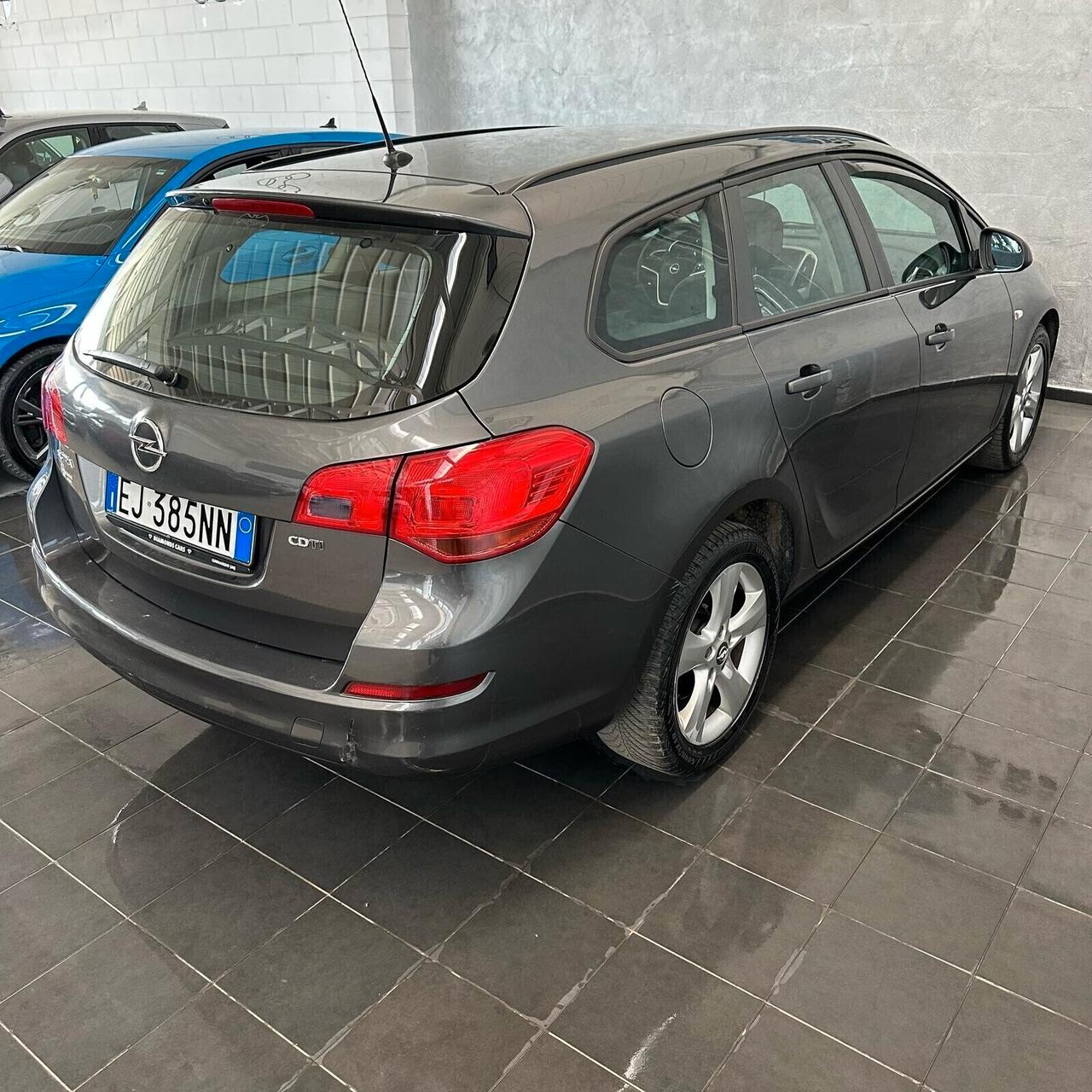 Opel Astra 1.7 CDTI 125CV 5 porte Cosmo