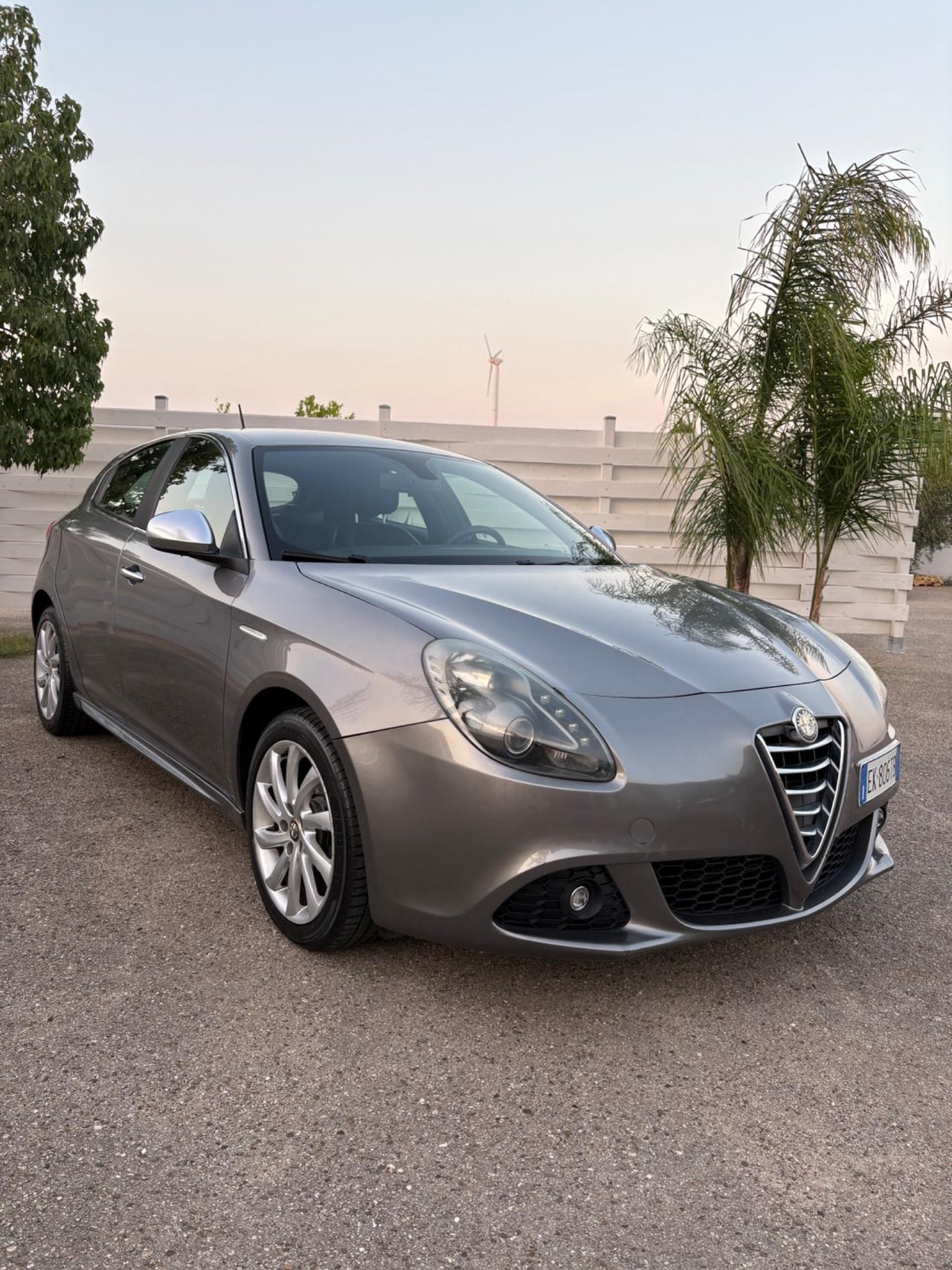 Alfa Romeo Giulietta 1.6 JTD tagliando e distribuzione eseguiti