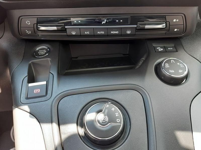 Toyota Proace City Verso 1.5D 130 CV S&S Long A/T Luxury