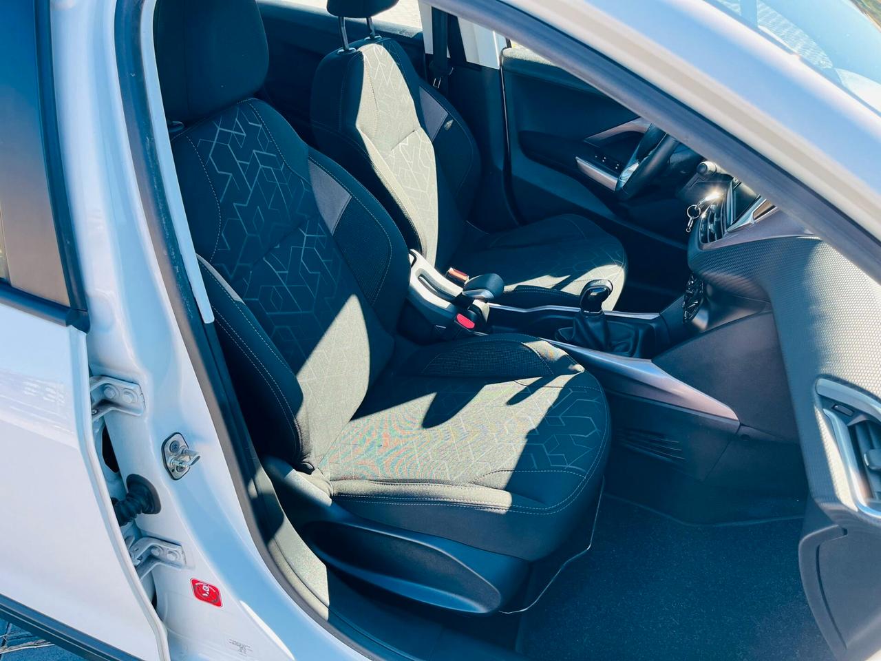 Peugeot 2008 1.6HDI BASSI CONSUMI CHIAMA 2014