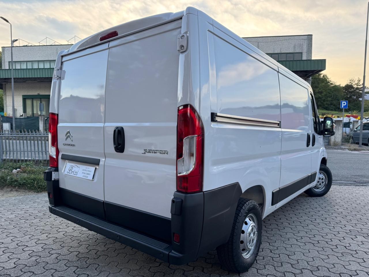 Citroen Jumper 330 2.2 BlueHDi 120 S&S L2H1 Furgone