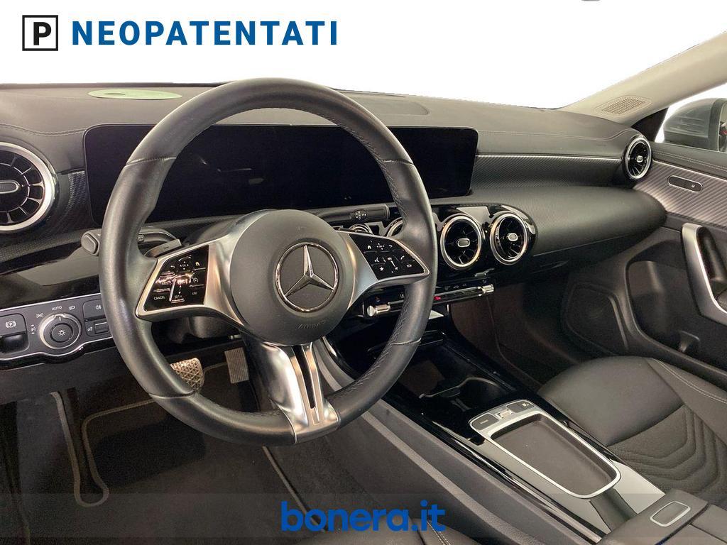 Mercedes CLA Shooting Brake 180 D Progressive Advanced 8G-DCT