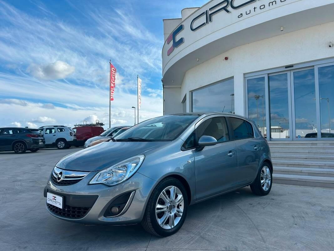 Opel Corsa 1.2 Club Gpl-tech 85cv 5p