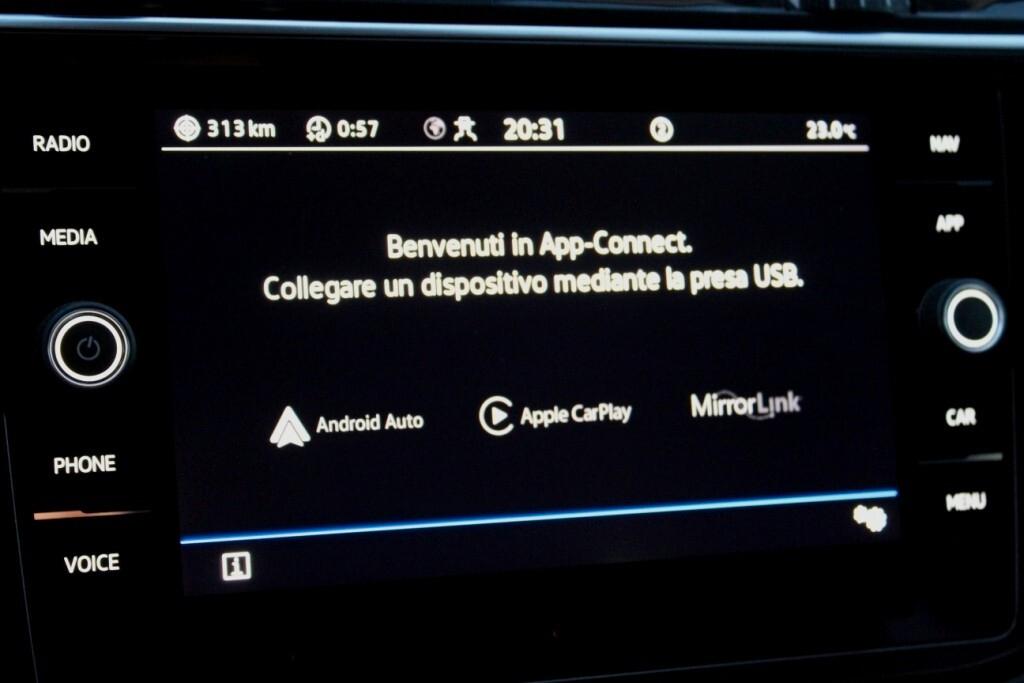 VOLKSWAGEN Tiguan 2.0 TDI 150CV DSG *LED *CARPLAY