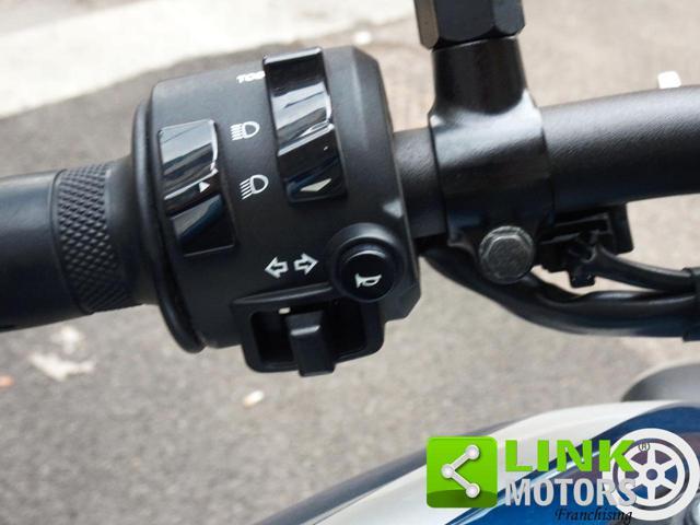 YAMAHA XSR 900 XSR 900 SOLO 18.000KM