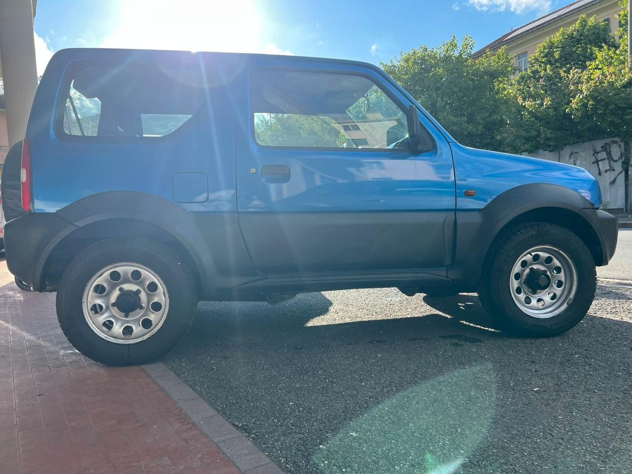 Suzuki Jimny 1.3i 16V cat 4WD JLX