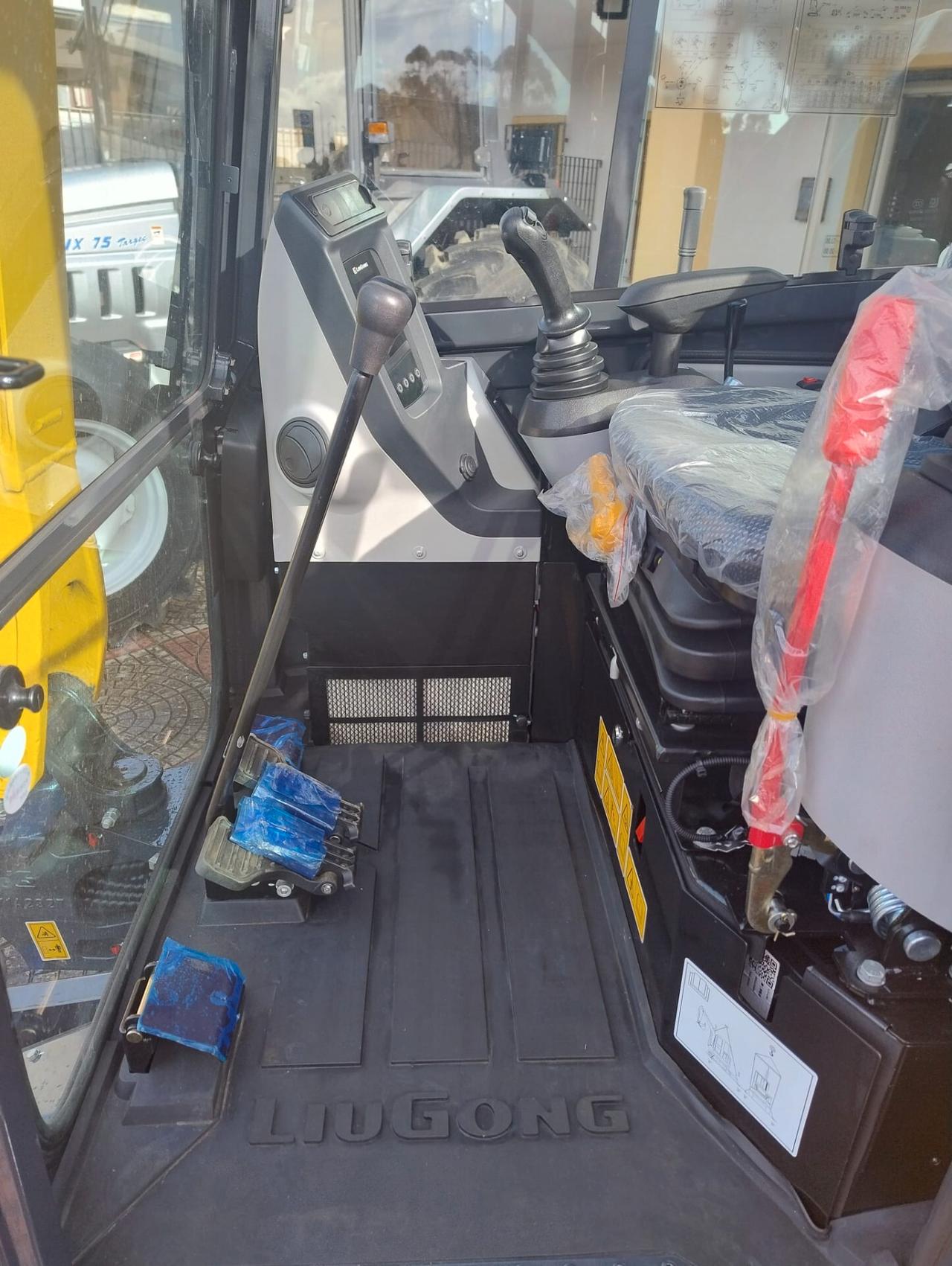 Escavatore Nuovo LiuGong 9027F (27 Quintali)