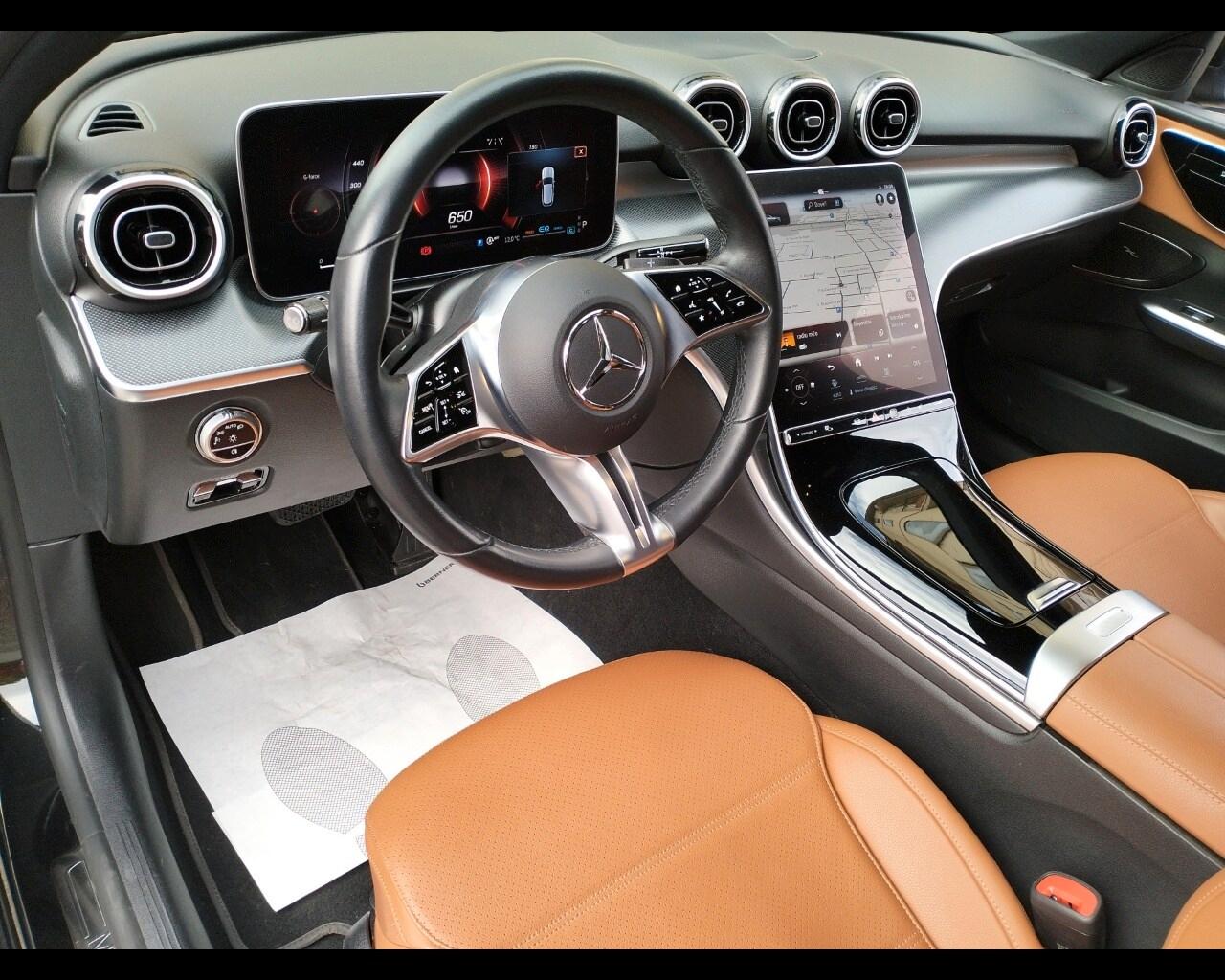 MERCEDES Classe C (W/S206) C 220 d Mild hybri...