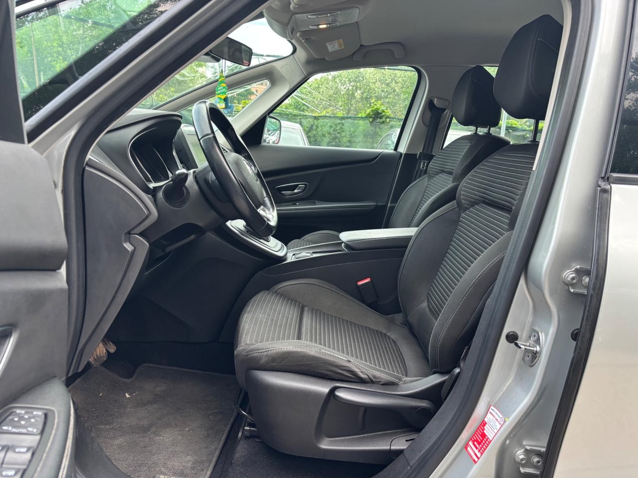 Renault Grand Scenic 1.5 dCi 7 posti OK NEOPATENTATI