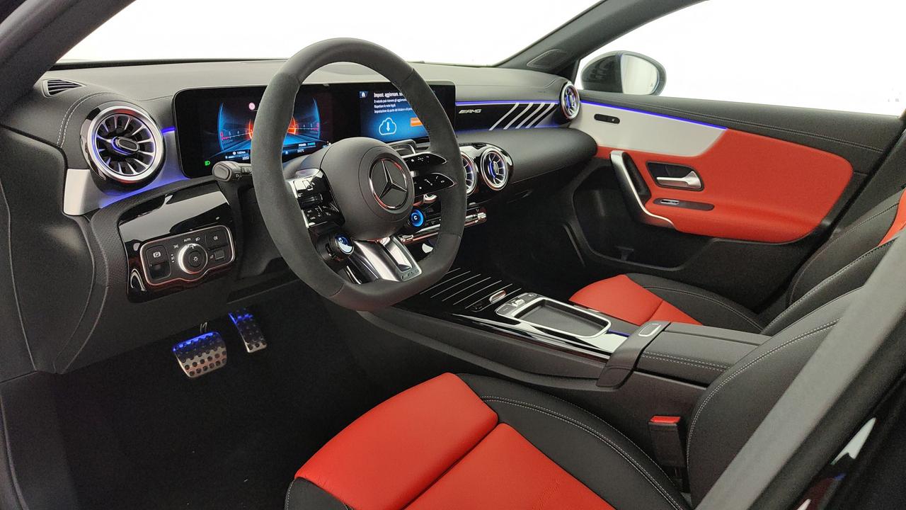 Mercedes-Benz Mercedes-AMG A 35 4MATIC