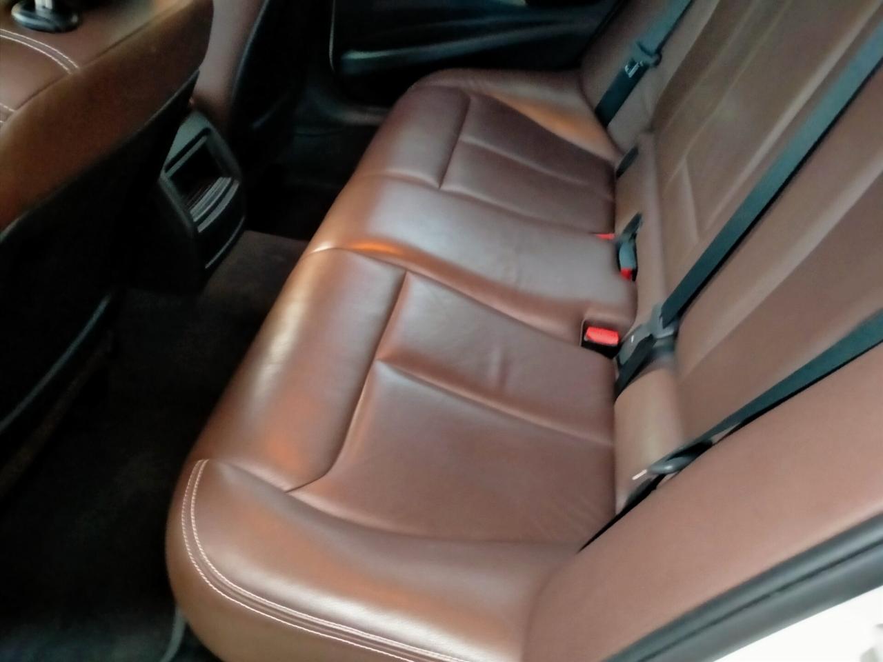 BMW 320 TOURING F31 EFF. DYNAMIC 163CV / PELLE TOTALE / VETRI PRIVACY / STEPTRONIC