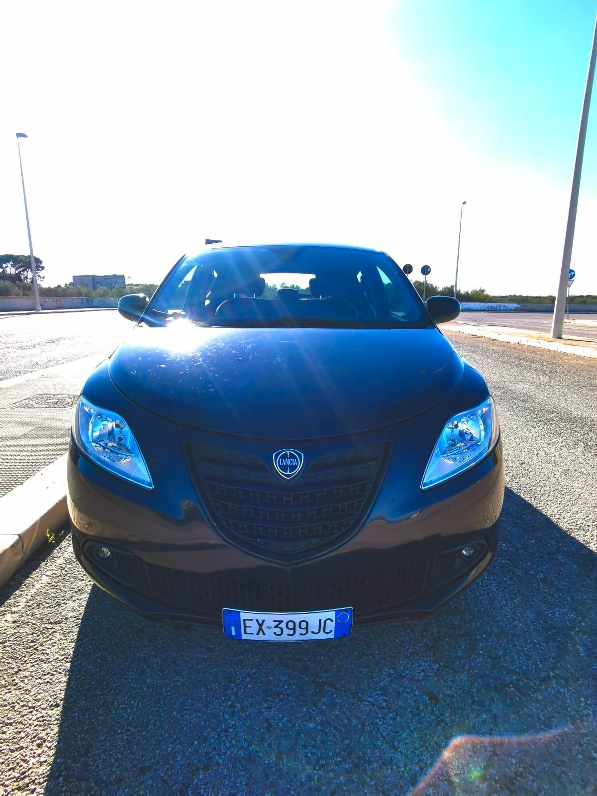 Lancia Ypsilon 1.2 69 CV 5 porte GPL Ecochic Gold