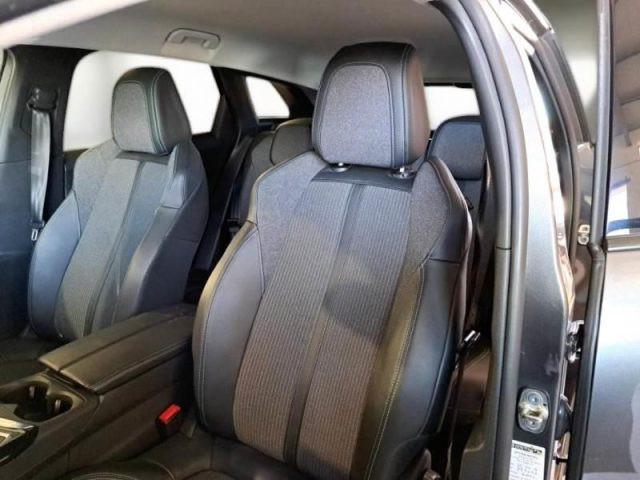 PEUGEOT 3008 BlueHDi 130 S&S Allure