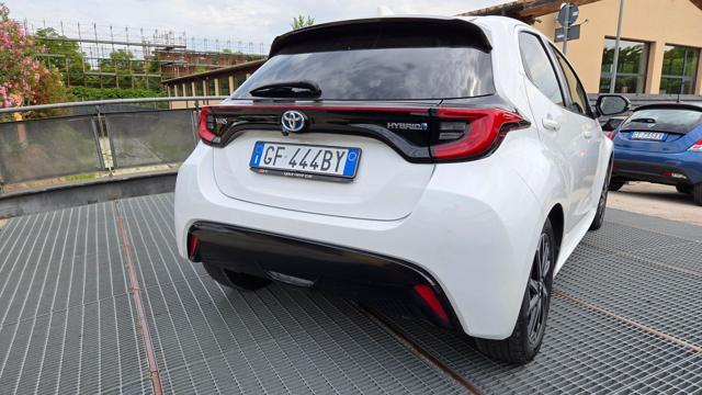 TOYOTA Yaris 1.5 HYBRID LOUNGE TETTO PANO GARANZIA TOYOTA UNIP