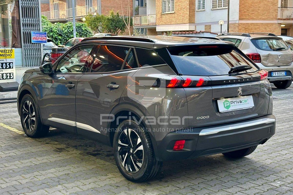 PEUGEOT 2008 PureTech 100 S&S Allure Navi Pack