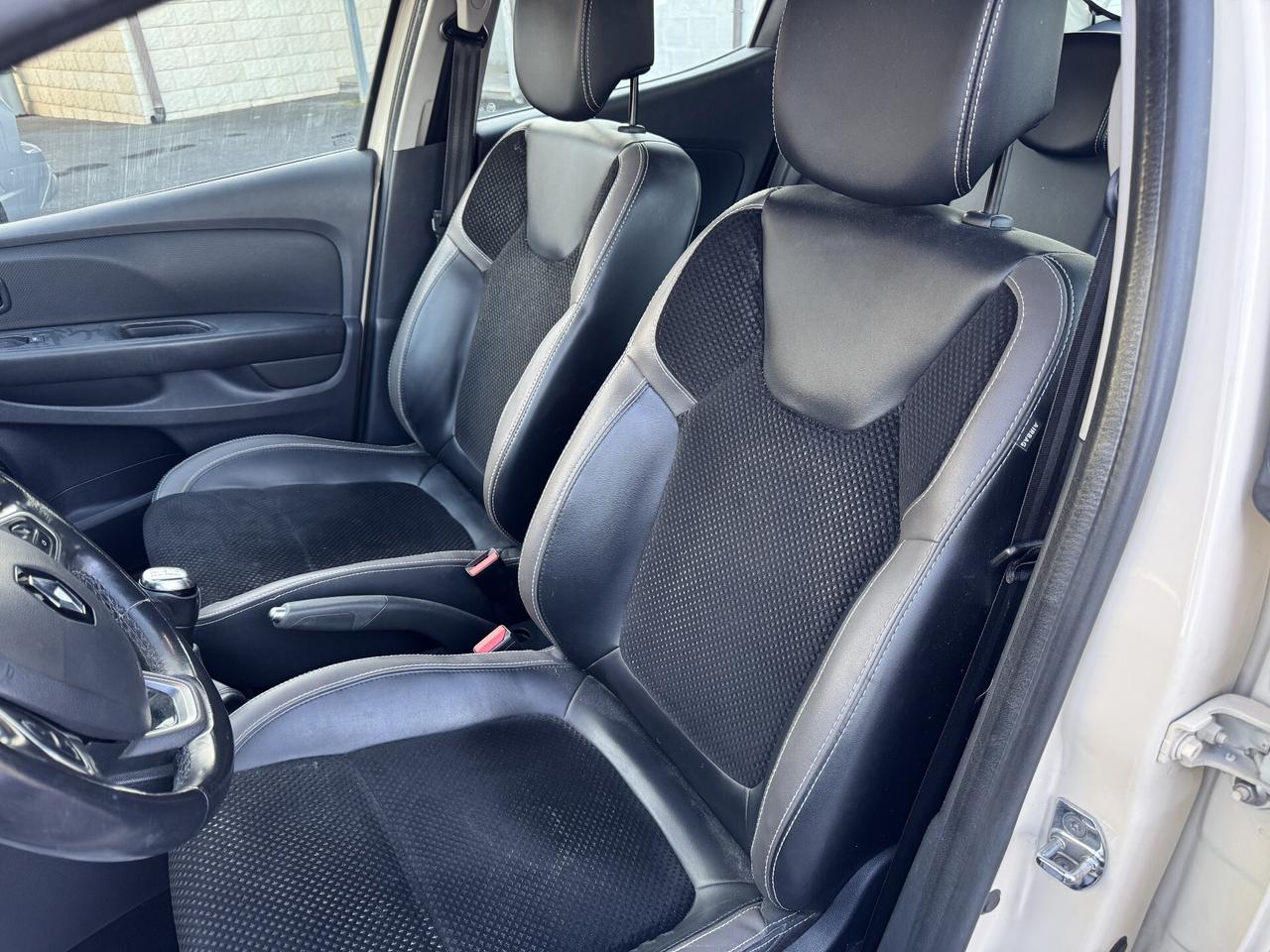 Renault Clio dCi 8V 75 CV Start&Stop 5 porte Energy Intens