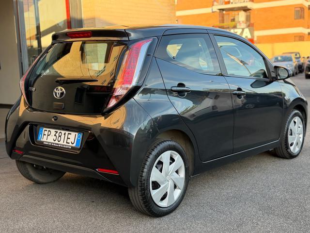 TOYOTA Aygo 1.0 VVT-i 69 CV 5 porte x-business(NESSUN VINCOLO)