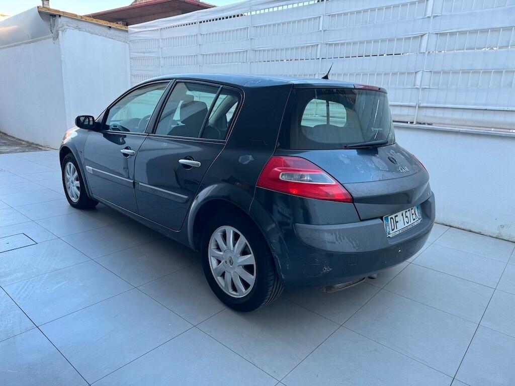 Renault Megane Mégane 1.5 dCi/105CV 5 porte Dynamique