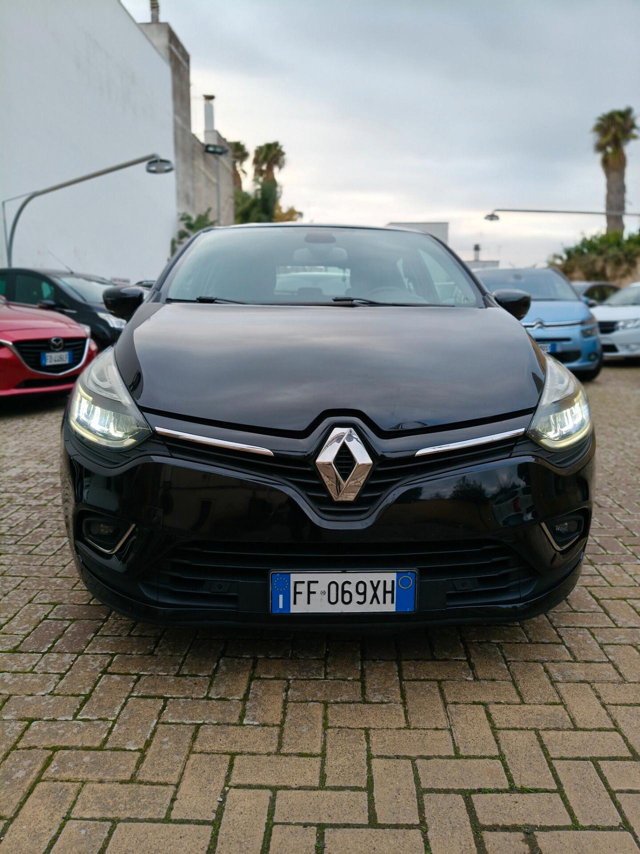 Renault Clio dCi 8V 90CV EDC Start&Stop 5 porte Energy Intens