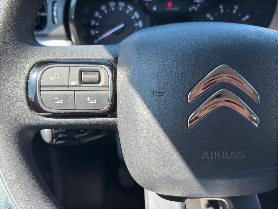 Citroen C3 1.2 puretech Feel s&s 83cv CON NAVI E CARPLAY