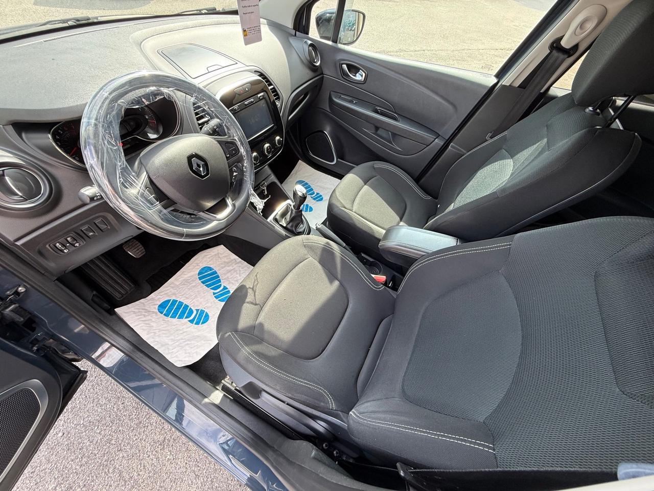 Renault Captur TCe 12V 90 CV Life - OK Neopatentati