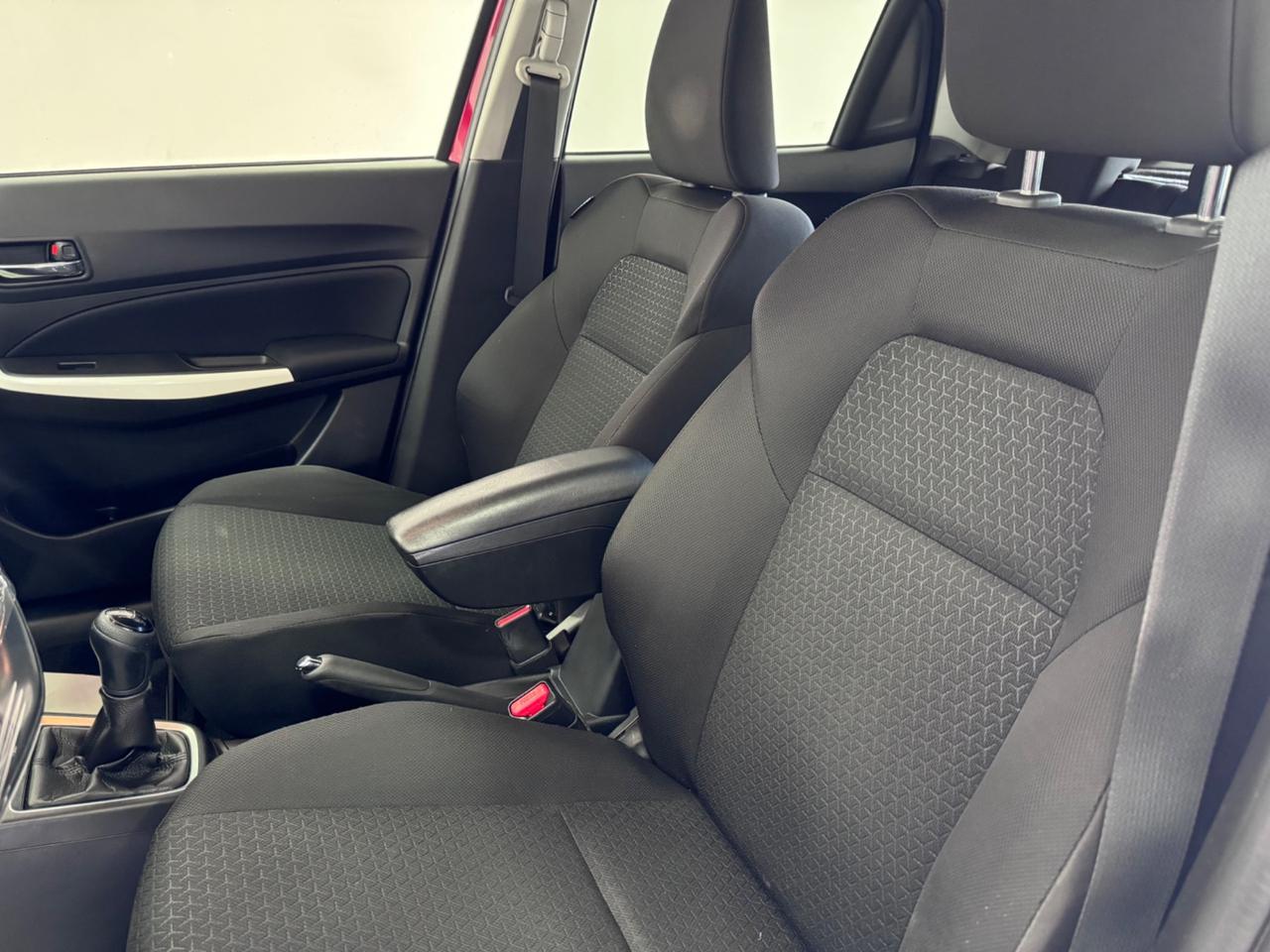 Suzuki Swift 1.2 Hybrid Cool