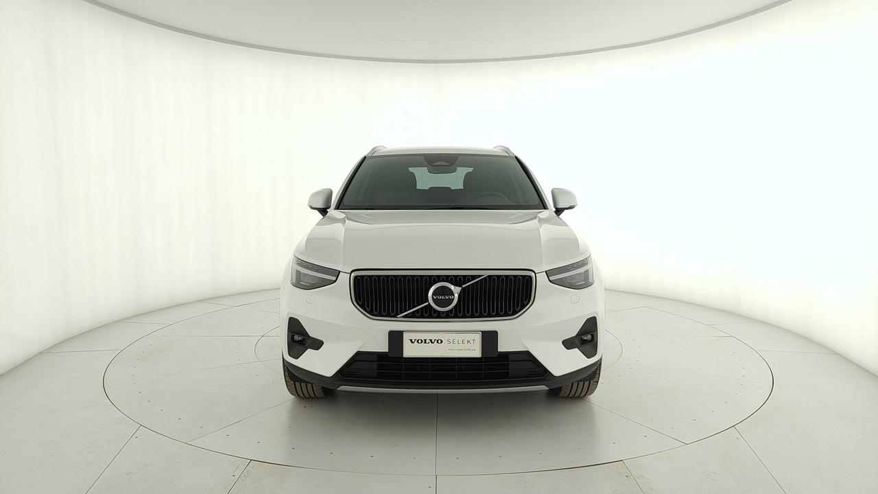 VOLVO XC40 2.0 b3 Core auto