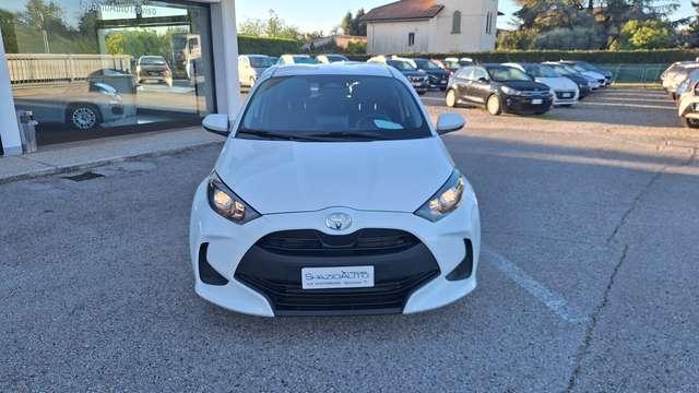 Toyota Yaris Yaris IV 2020 1.5h Active KM 0