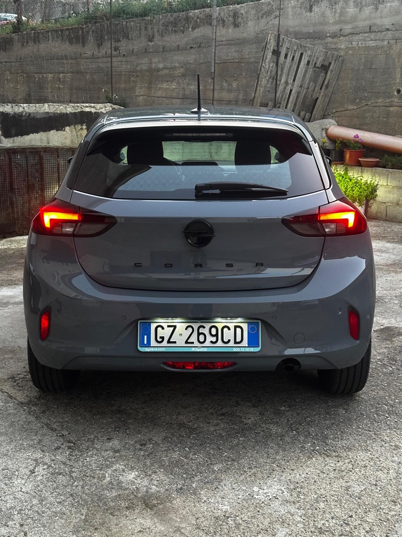 Opel Corsa 1.2 100 CV Edition