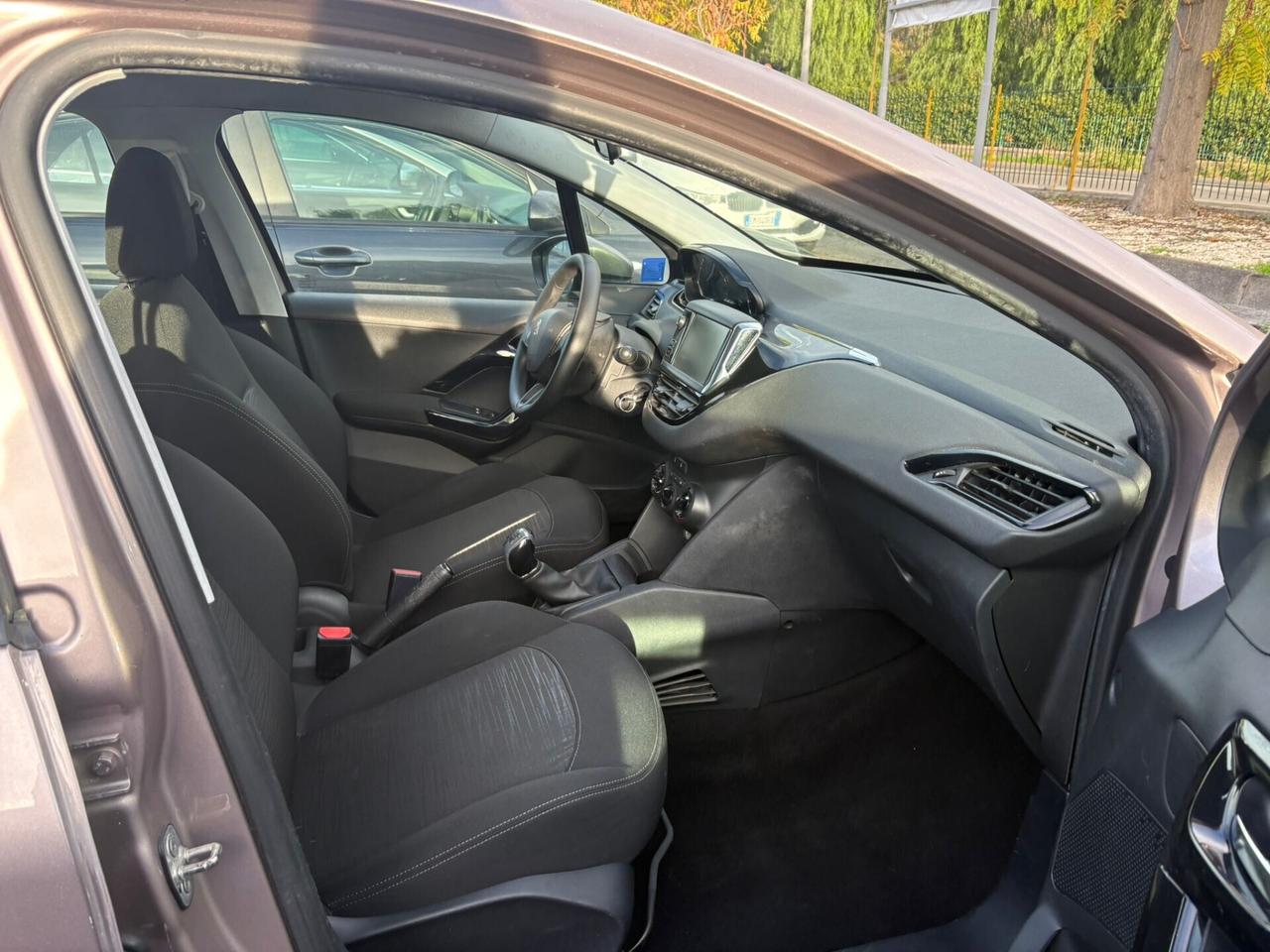 Peugeot 208 1.2 VTi 82 CV 5 porte Access