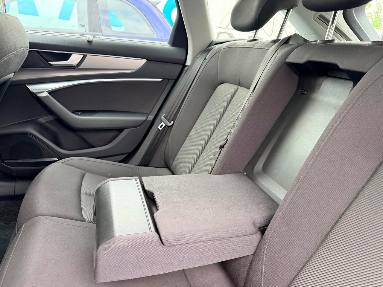 Audi A6 Avant 40 2.0 TDI quattro S-Tronic