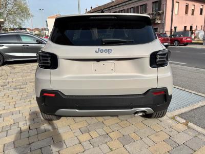 Jeep Avenger 1.2 turbo e-hybrid mhev Summit fwd 110cv edct6